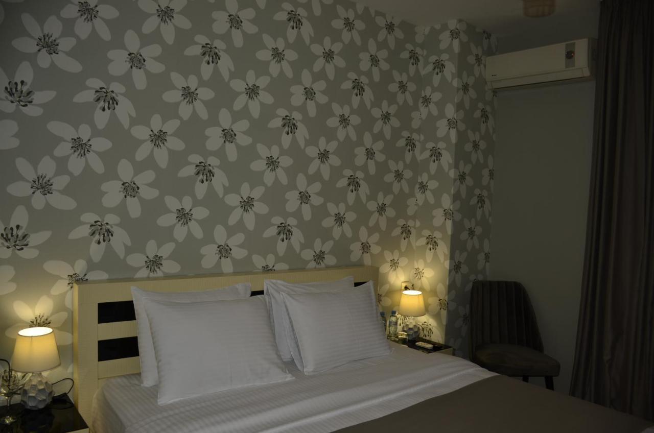 Vere Corner Hotel Tbilissi Extérieur photo