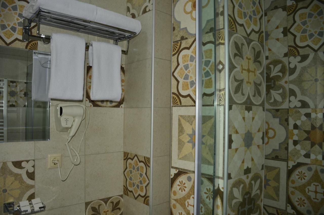 Vere Corner Hotel Tbilissi Extérieur photo